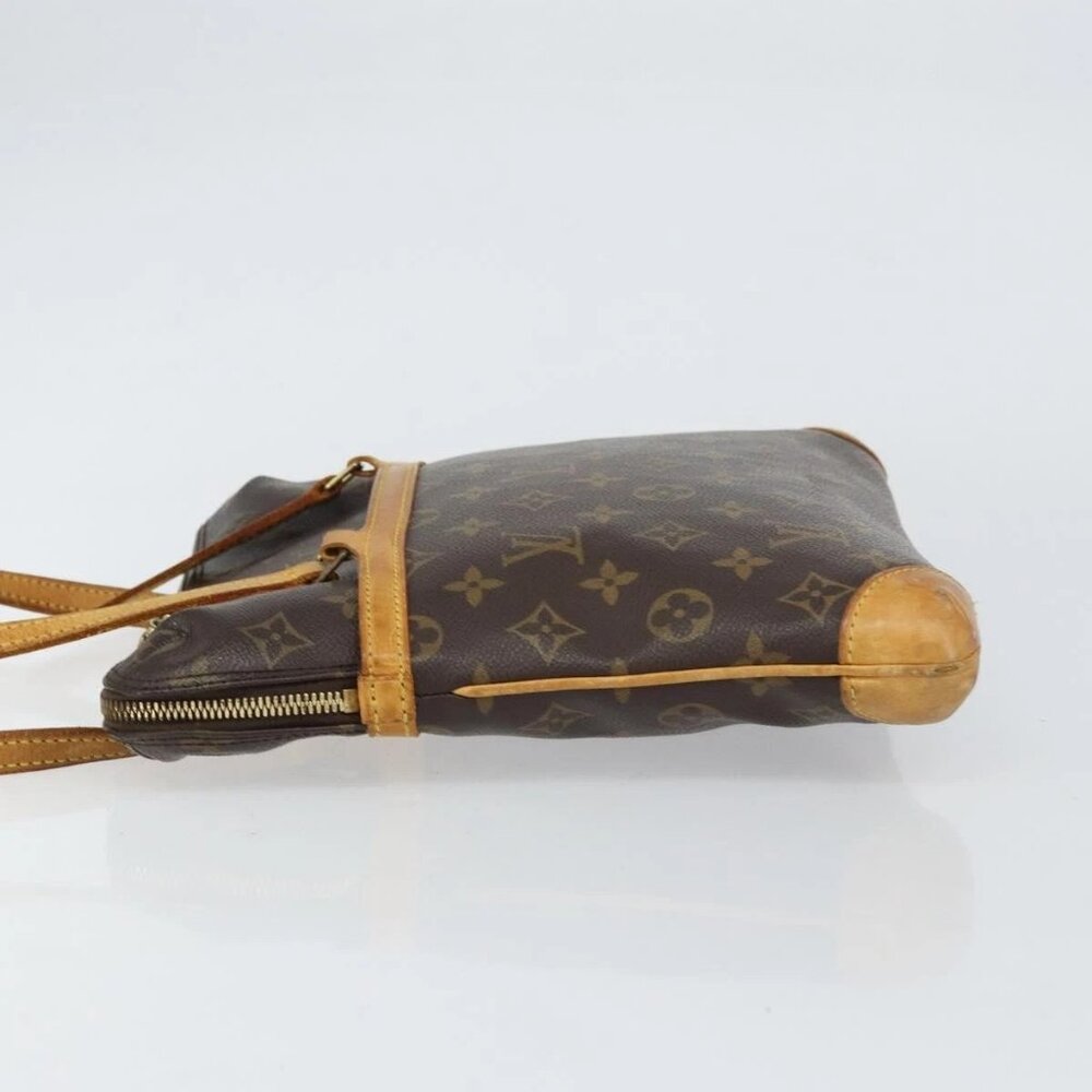 LOUIS VUITTON Monogram Coussin GM Shoulder Bag M51141 LV Auth 159662 - Picture 6 of 15